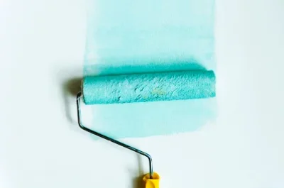 Peinture intérieure à Penta-Acquatella — murs, plafonds et boiseries